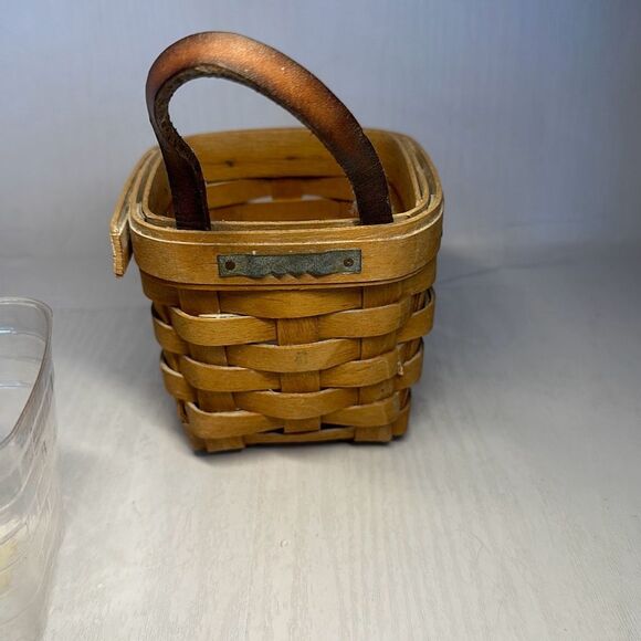 Vintage Longaberger Basket Key Holder Door Hanger Wall Hanger 4” x4” - Picture 5 of 7